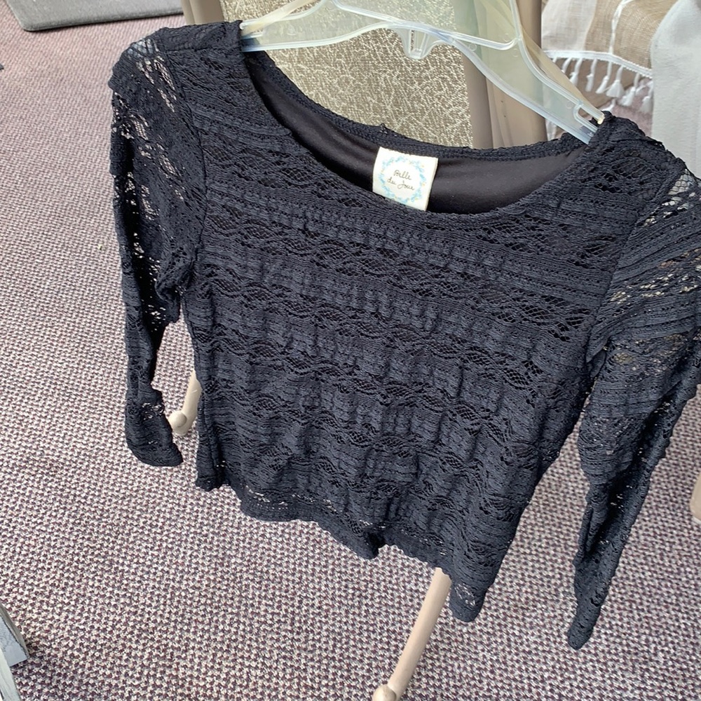Lace crop top